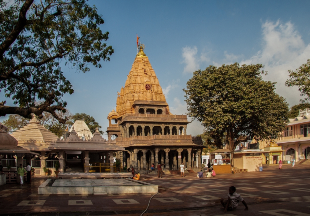 places to visit near ujjain mahakal